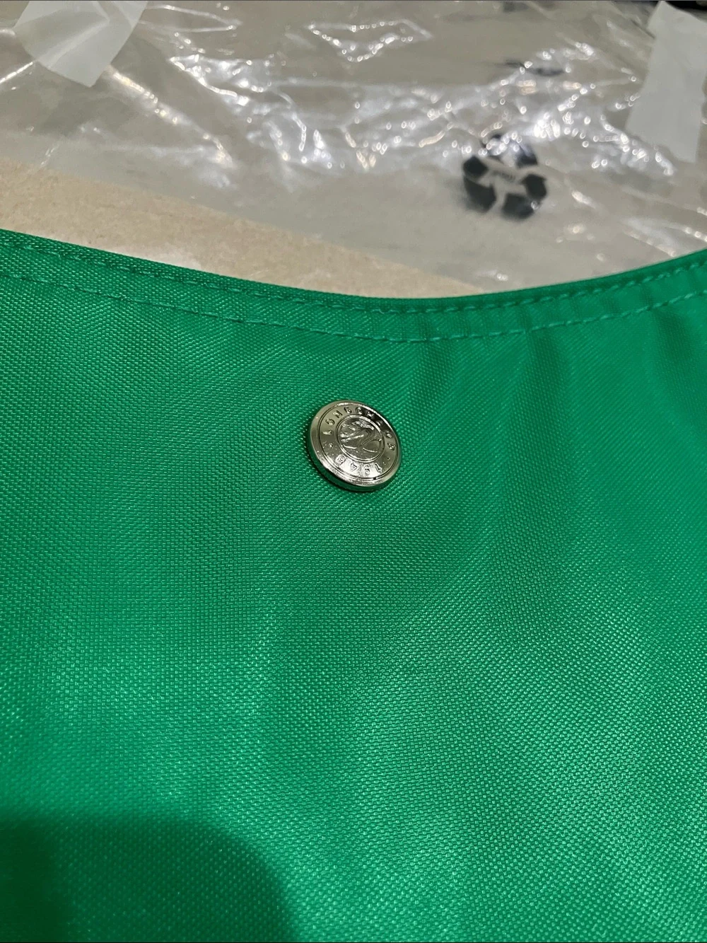 NEW Longchamp Green canvas Shoulder Tote with Silver Snap - Picture 3 of 15